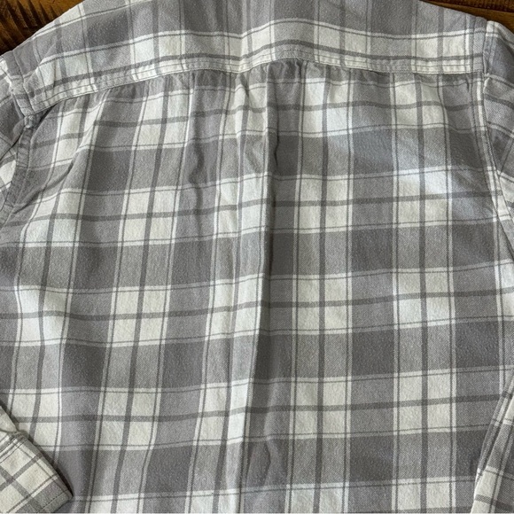 Grey & White Plaid Long Sleeve - Picture 3 of 7